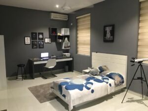 Hvaelock house for rent