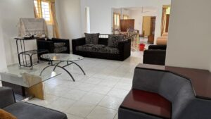 4 Bedroom House for Rent in Colombo 07