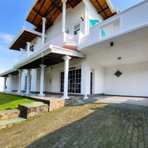 4 Bedroom House for Rent in Kotte