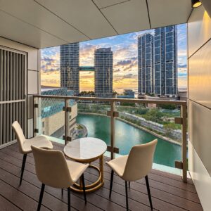 Glennie Street Sea-Facing Executive Rental