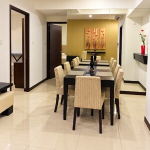 On320 Union Place City-View Apartment