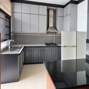 Kalubowila Hospital Dehiwala 4000 sqft eight bedroom house