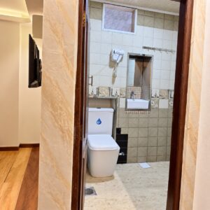 large scale furnished accommodation Colombo 08