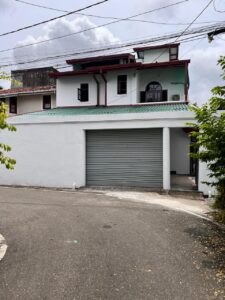 riverfront garden house Nawala
