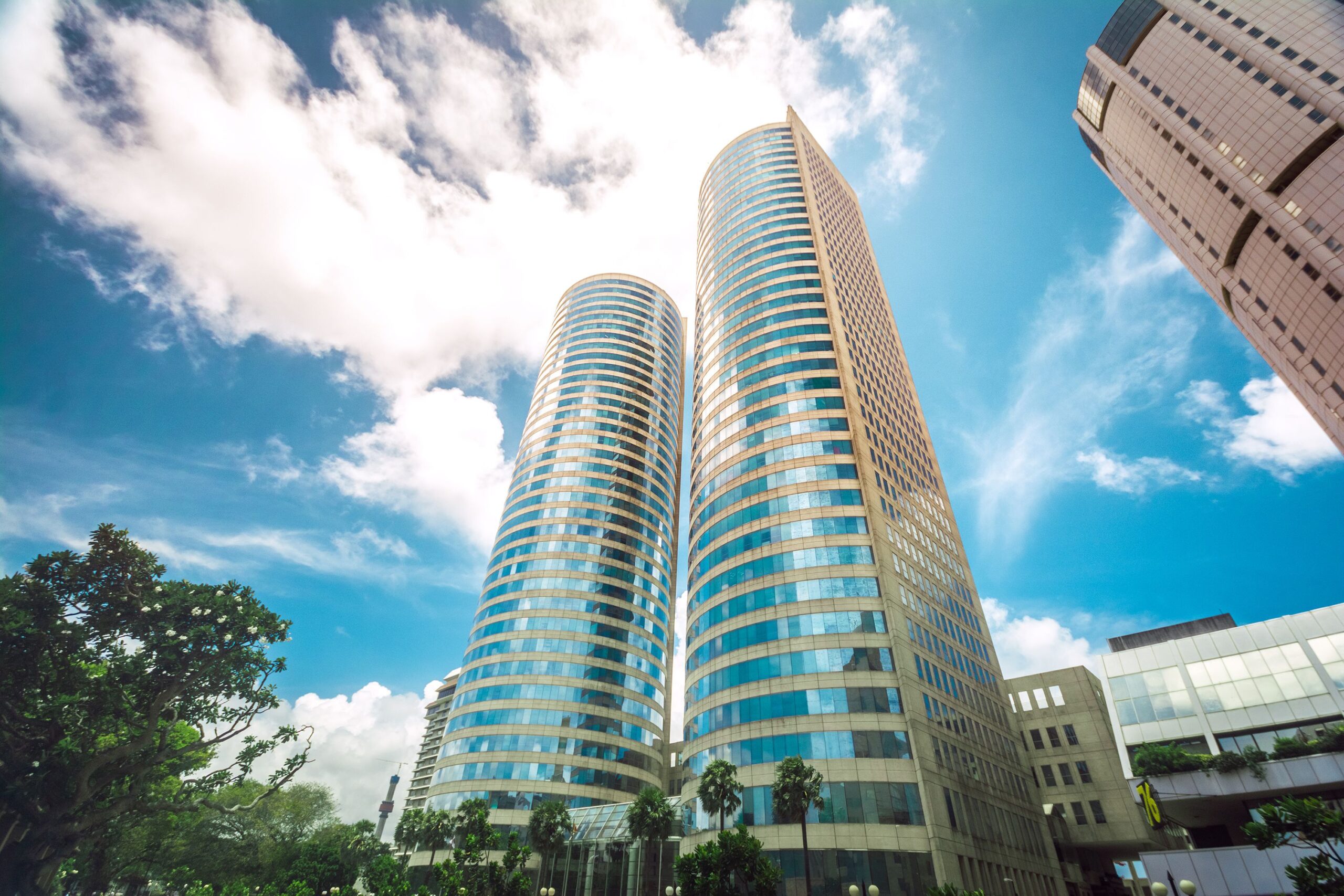 Apartments for rent in Colombo 01