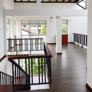 Unfurnished Four Bedroom House for Rent Near Thalawathugoda