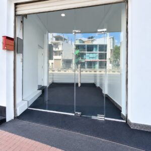 Glass Front Ground Floor Commercial Space Colombo 05