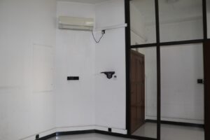 semi-furnished office space for rent in Colombo